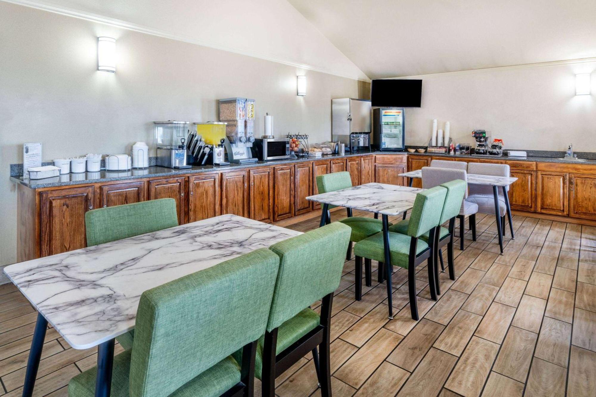 מלון Super 8 By Wyndham Cheyenne Wy מראה חיצוני תמונה